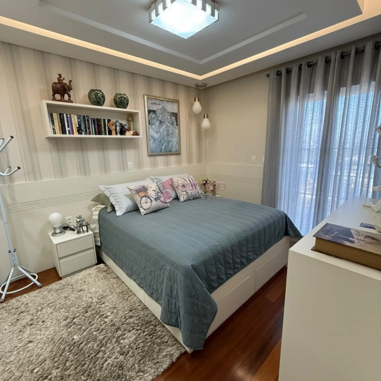 APARTAMENTO À VENDA NO CONDOMÍNIO CAMPOS ELÍSIOS EM JUNDIAÍ/SP