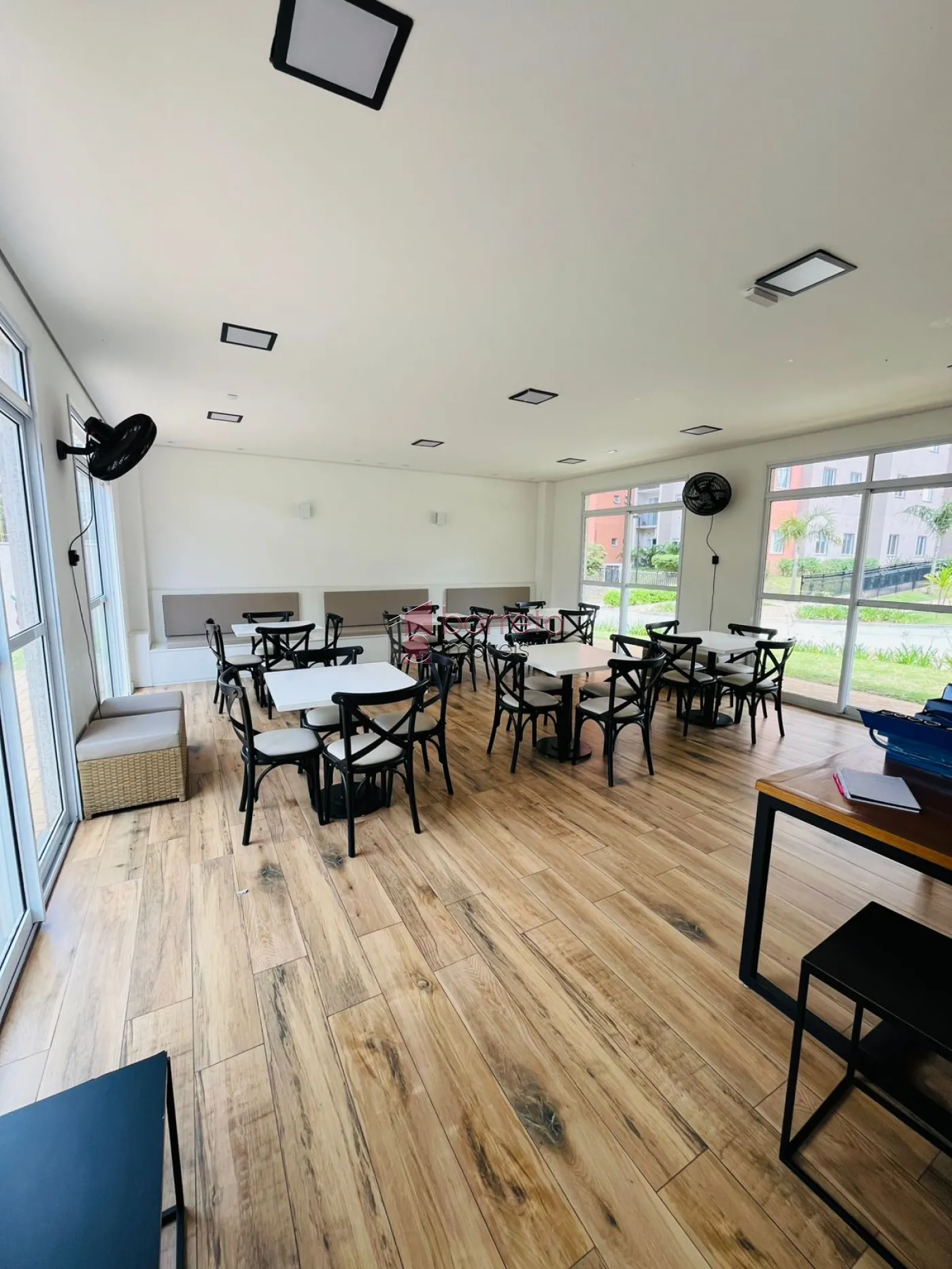 APARTAMENTO À VENDA NO CONDOMÍNIO DIFFERENZIATO EM JUNDIAÍ/SP
