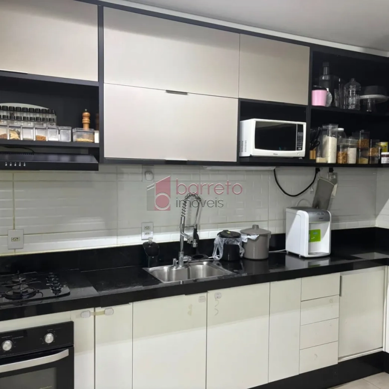 APARTAMENTO À VENDA NO CONDOMÍNIO ALTOS DA SAMUEL MARTINS EM JUNDIAÍ/SP