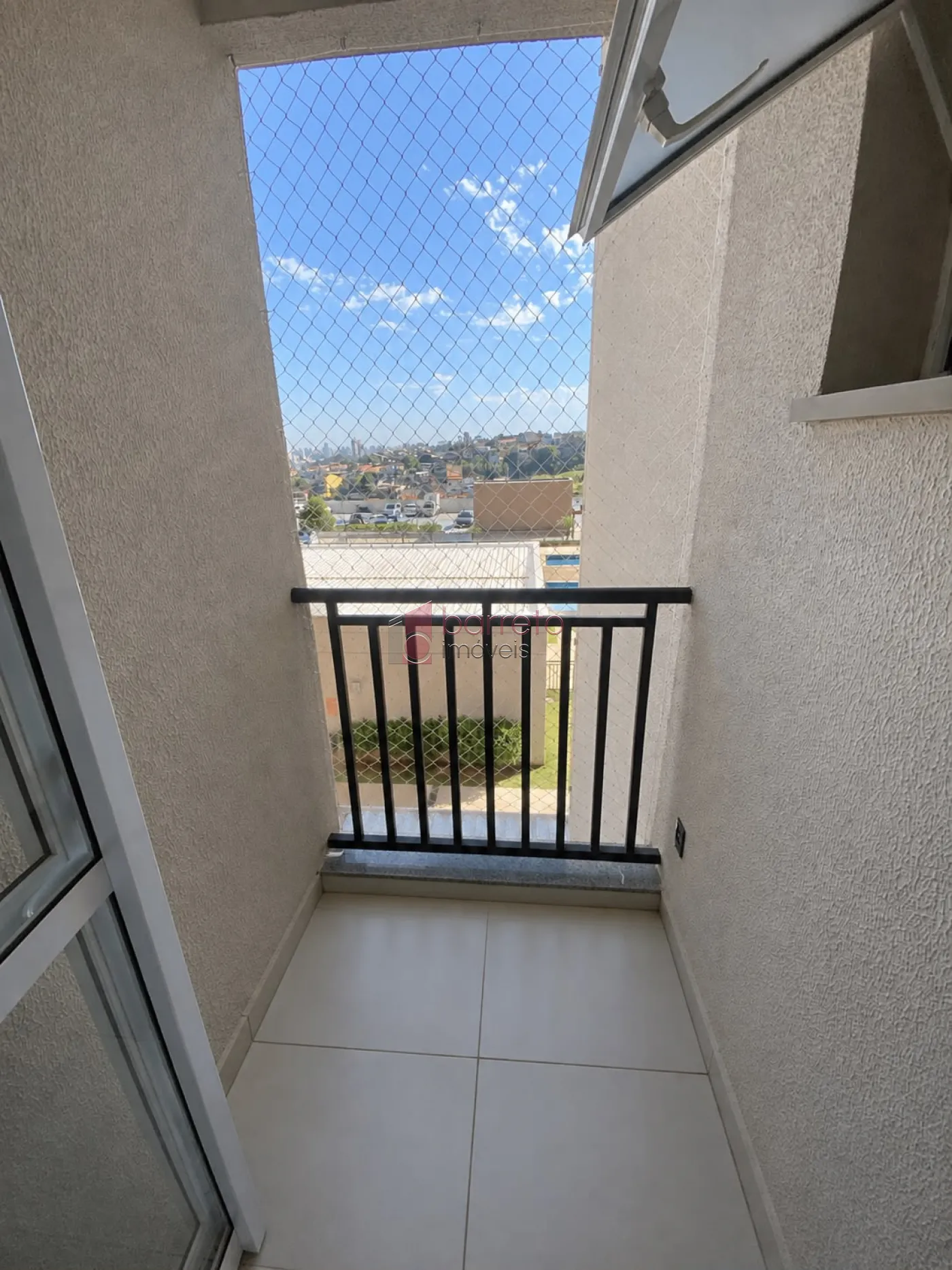 APARTAMENTO COM 02 QUARTOS À VENDA NO CONDOMÍNIO ALTOS DA SAMUEL MARTINS – JARDIM DO LAGO – JUNDIAÍ/SP