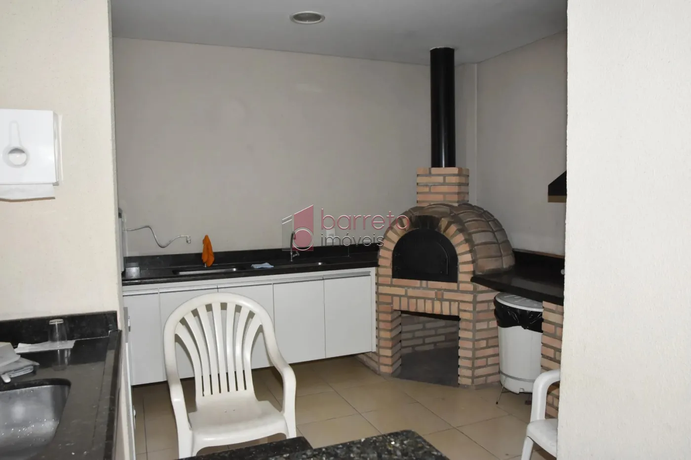 APARTAMENTO MOBILIADO PARA LOCAÇÃO E VENDA NO CONDOMÍNIO PIAZZA MESSINA – JUNDIAÍ/SP