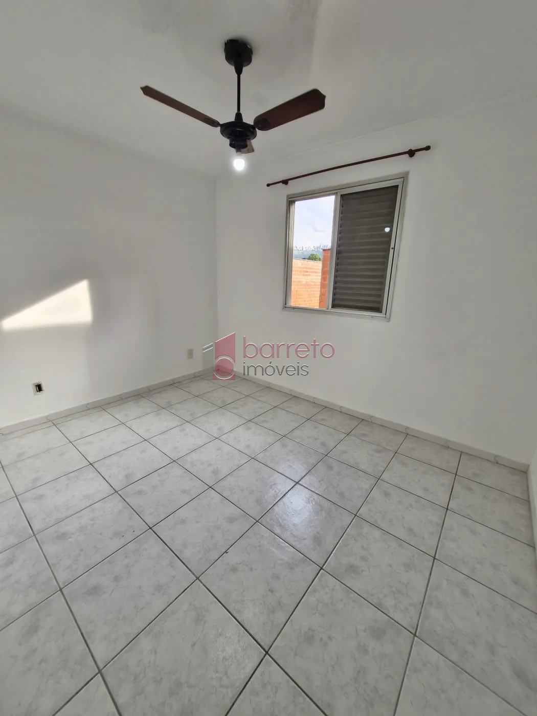 APARTAMENTO À VENDA NO CONDOMÍNIO PARQUE DAS FLORES NO JARDIM PITANGUEIRAS EM JUNDIAÍ/SP