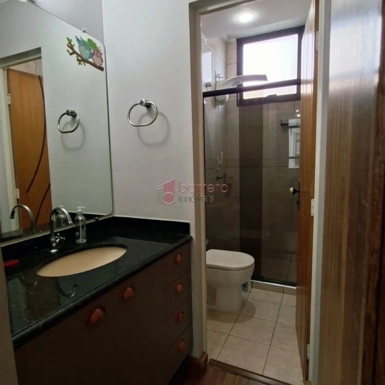 APARTAMENTO MOBILIADO PARA VENDA E LOCAÇÃO NO CONDOMÍNIO CHÁCARA DAS FLORES II – JUNDIAÍ/SP