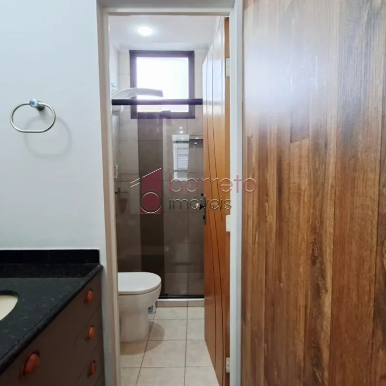 APARTAMENTO MOBILIADO PARA VENDA E LOCAÇÃO NO CONDOMÍNIO CHÁCARA DAS FLORES II – JUNDIAÍ/SP