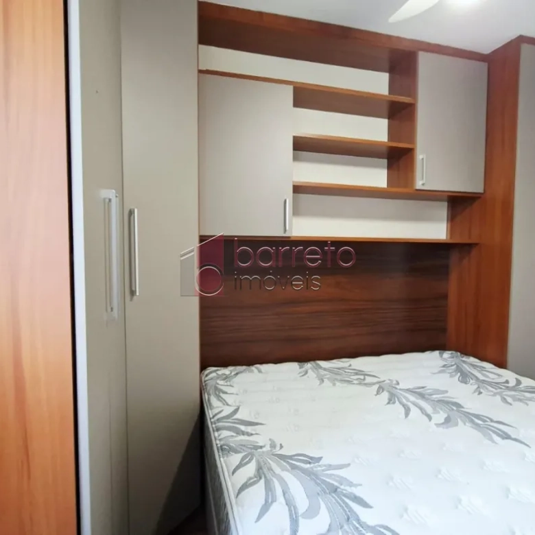 APARTAMENTO MOBILIADO PARA VENDA E LOCAÇÃO NO CONDOMÍNIO CHÁCARA DAS FLORES II – JUNDIAÍ/SP