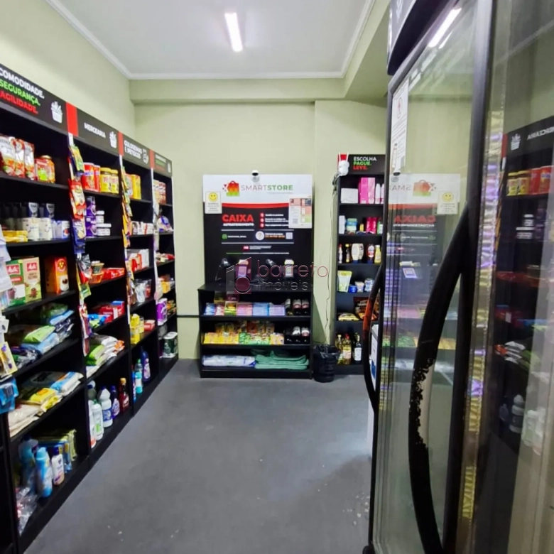 APARTAMENTO MOBILIADO PARA VENDA E LOCAÇÃO NO CONDOMÍNIO CHÁCARA DAS FLORES II – JUNDIAÍ/SP