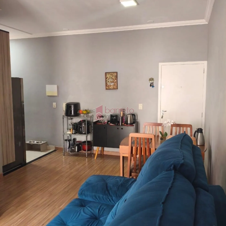 APARTAMENTO À VENDA NO CONDOMÍNIO VITÓRIA EM JUNDIAÍ/SP