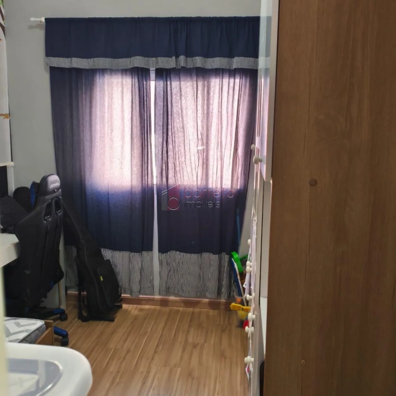 APARTAMENTO À VENDA NO CONDOMÍNIO VITÓRIA EM JUNDIAÍ/SP