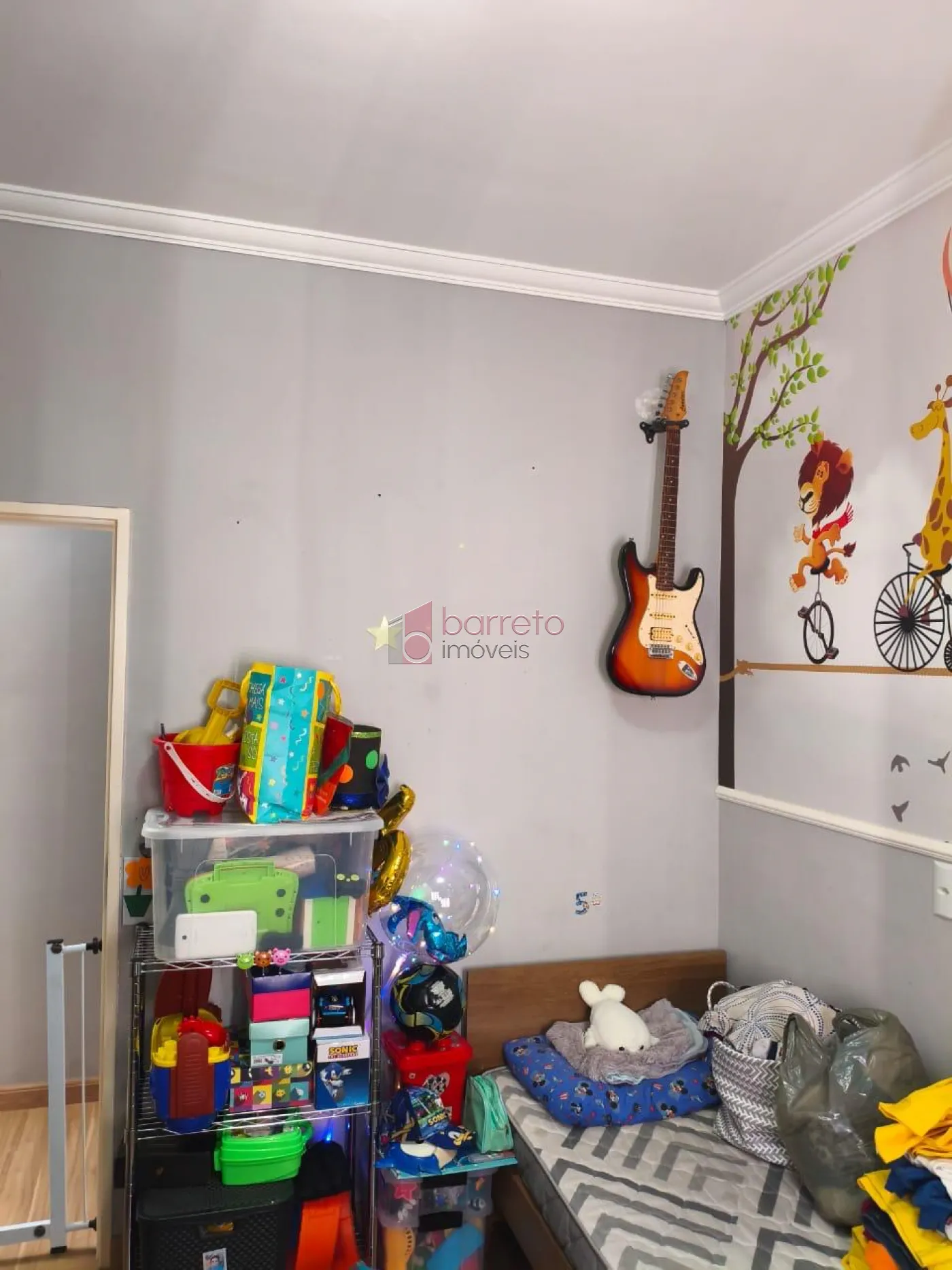 APARTAMENTO À VENDA NO CONDOMÍNIO VITÓRIA EM JUNDIAÍ/SP