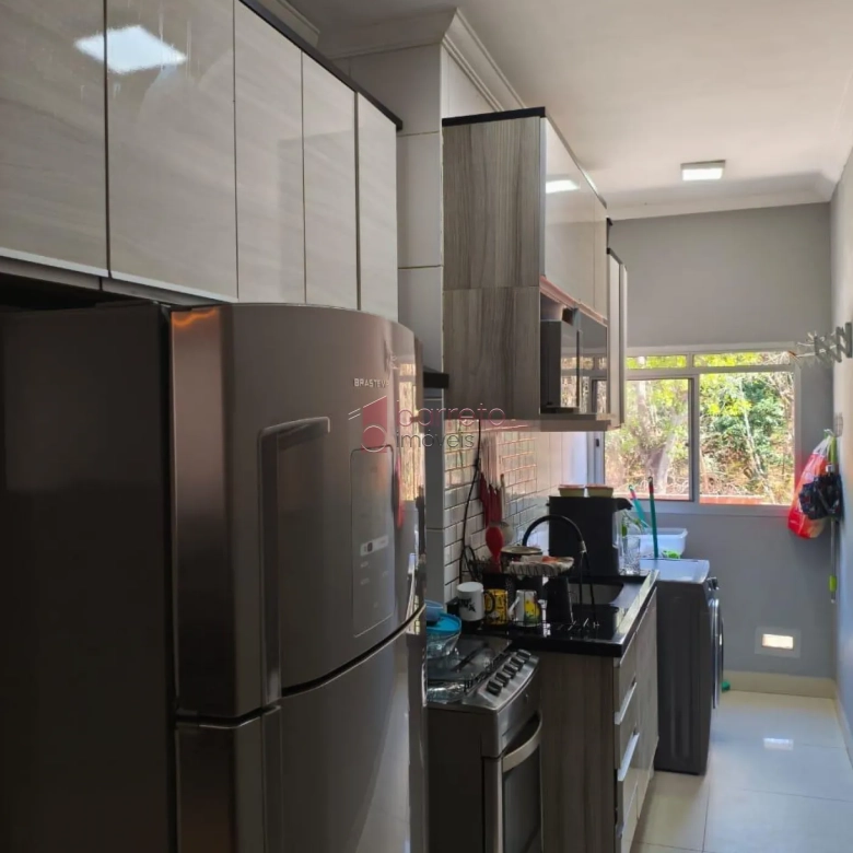 APARTAMENTO À VENDA NO CONDOMÍNIO VITÓRIA EM JUNDIAÍ/SP