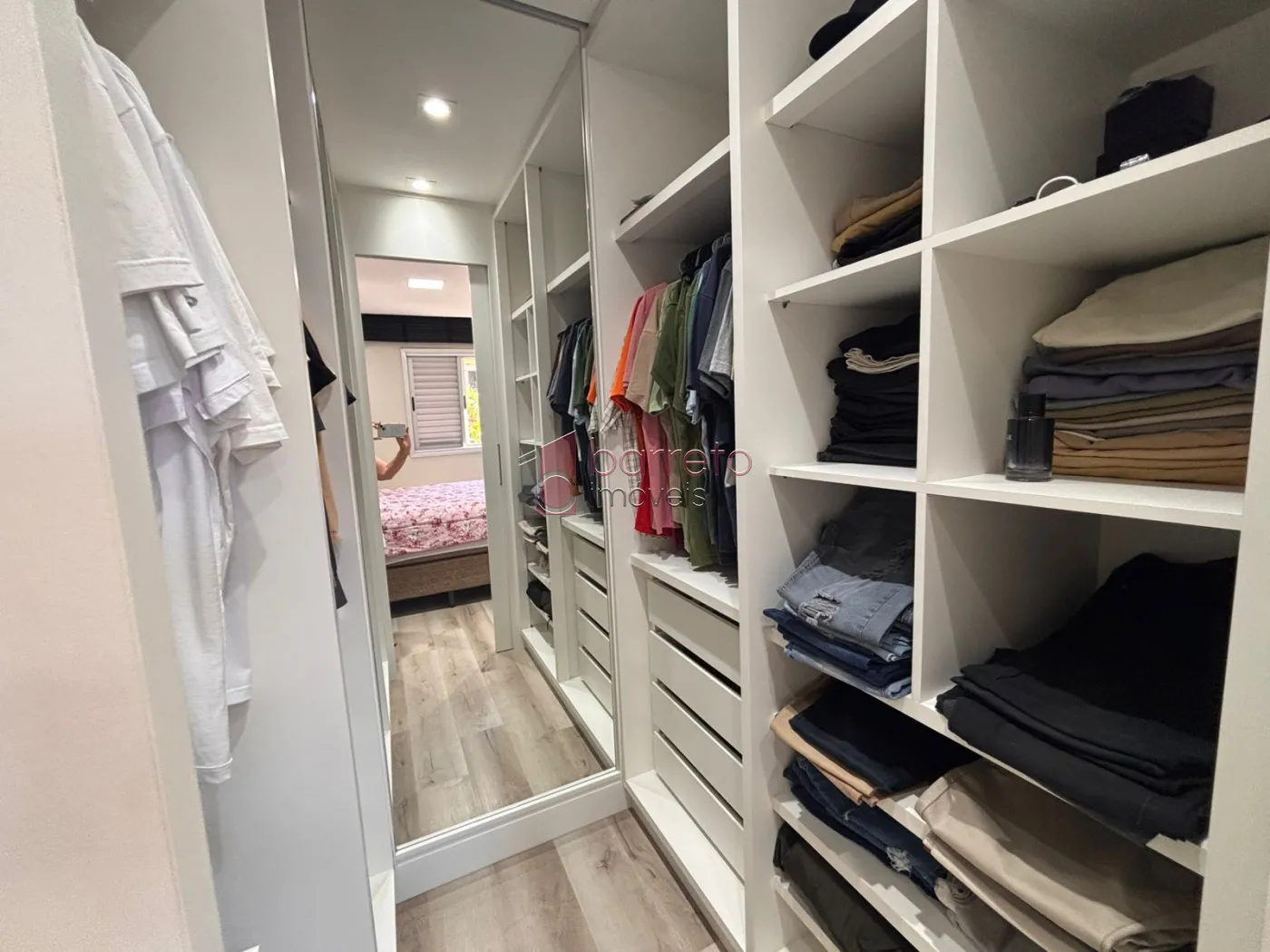APARTAMENTO À VENDA NO CONDOMÍNIO MORADA DO BARÃO EM JUNDIAÍ/SP