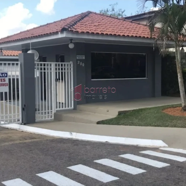 APARTAMENTO À VENDA NO CONDOMÍNIO MORADA DO BARÃO EM JUNDIAÍ/SP