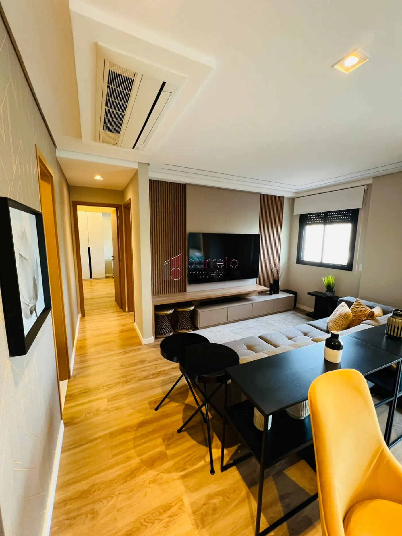 APARTAMENTO MOBILIADO PARA LOCAÇÃO NO CONDOMÍNIO ODEON – JUNDIAÍ/SP