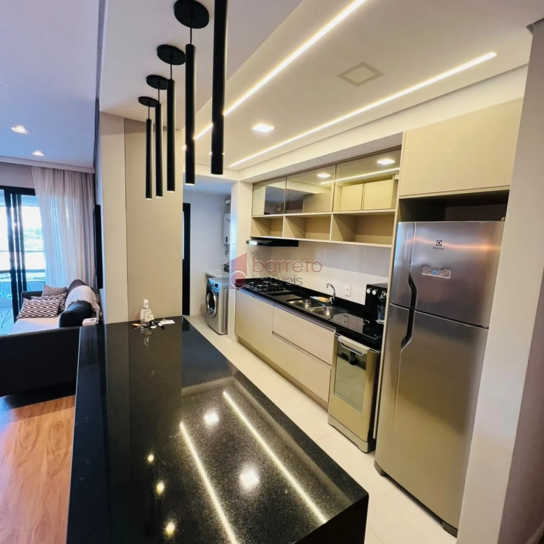 APARTAMENTO MOBILIADO PARA LOCAÇÃO NO CONDOMÍNIO ODEON – JUNDIAÍ/SP