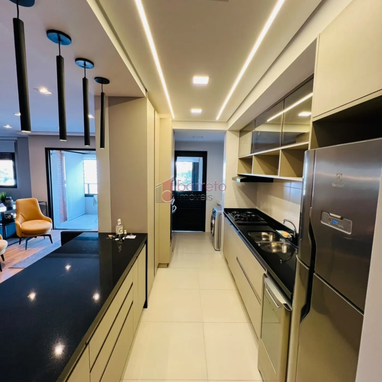 APARTAMENTO MOBILIADO PARA LOCAÇÃO NO CONDOMÍNIO ODEON – JUNDIAÍ/SP