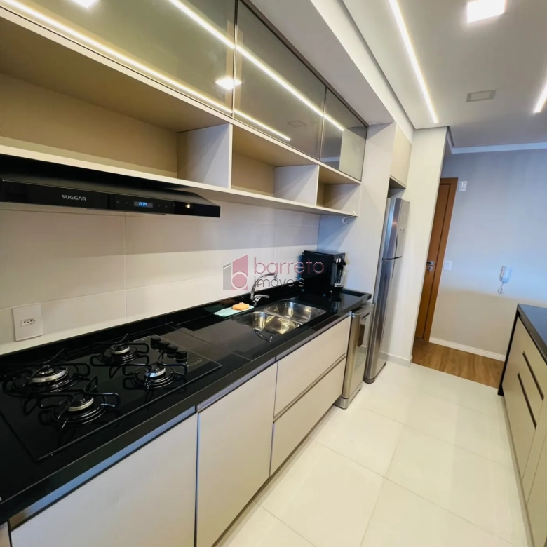APARTAMENTO MOBILIADO PARA LOCAÇÃO NO CONDOMÍNIO ODEON – JUNDIAÍ/SP