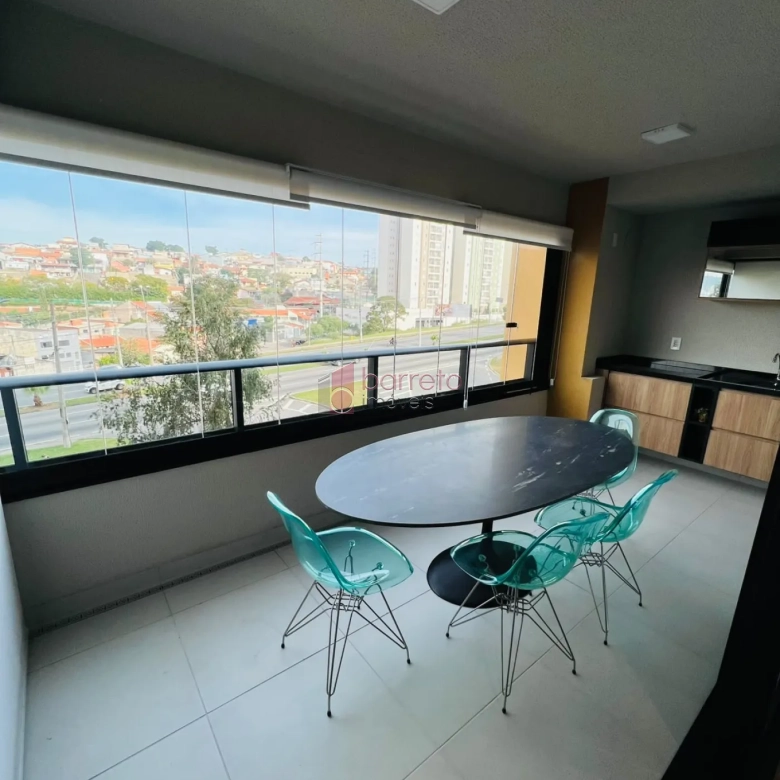 APARTAMENTO MOBILIADO PARA LOCAÇÃO NO CONDOMÍNIO ODEON – JUNDIAÍ/SP