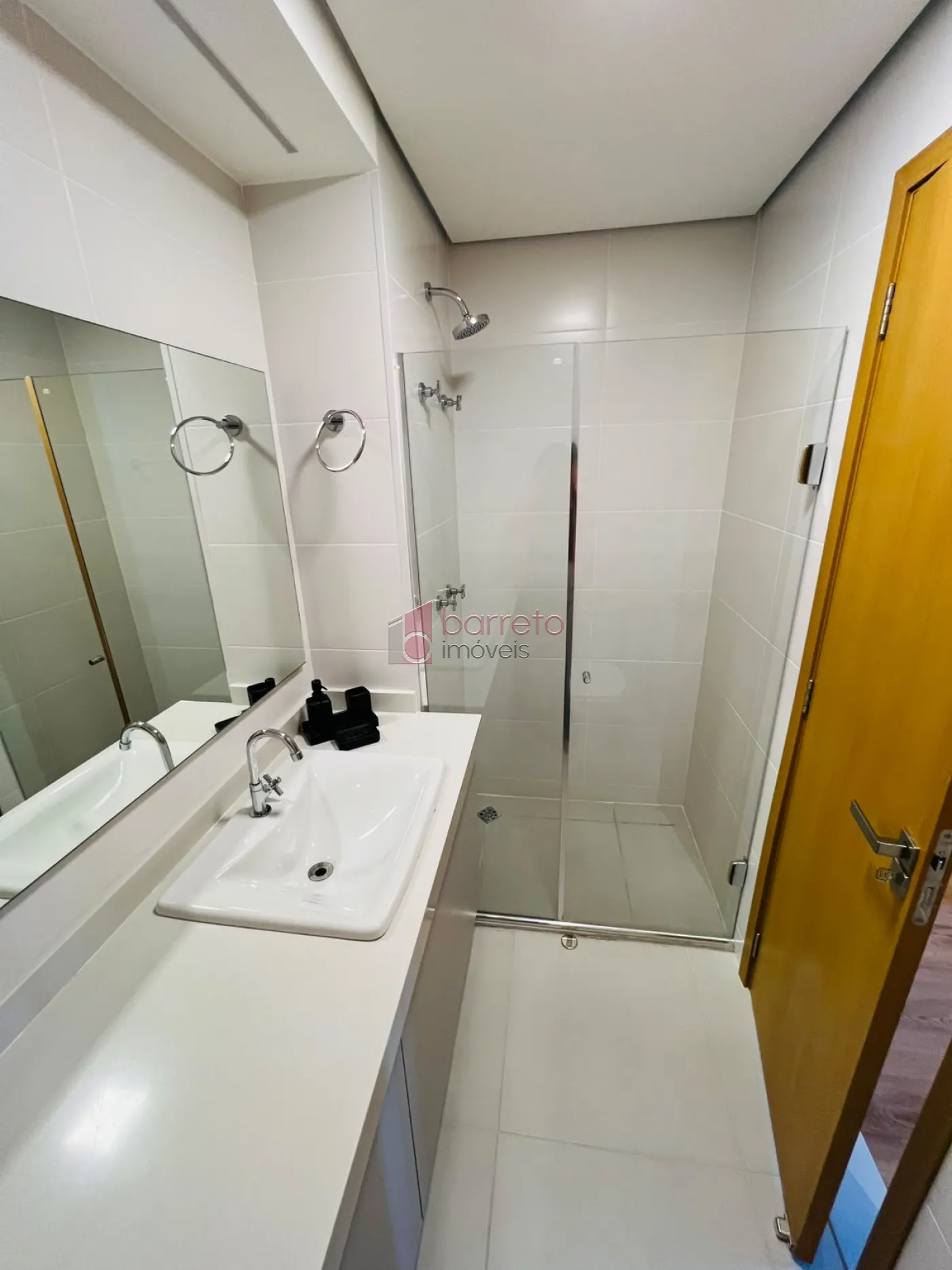APARTAMENTO MOBILIADO PARA LOCAÇÃO NO CONDOMÍNIO ODEON – JUNDIAÍ/SP