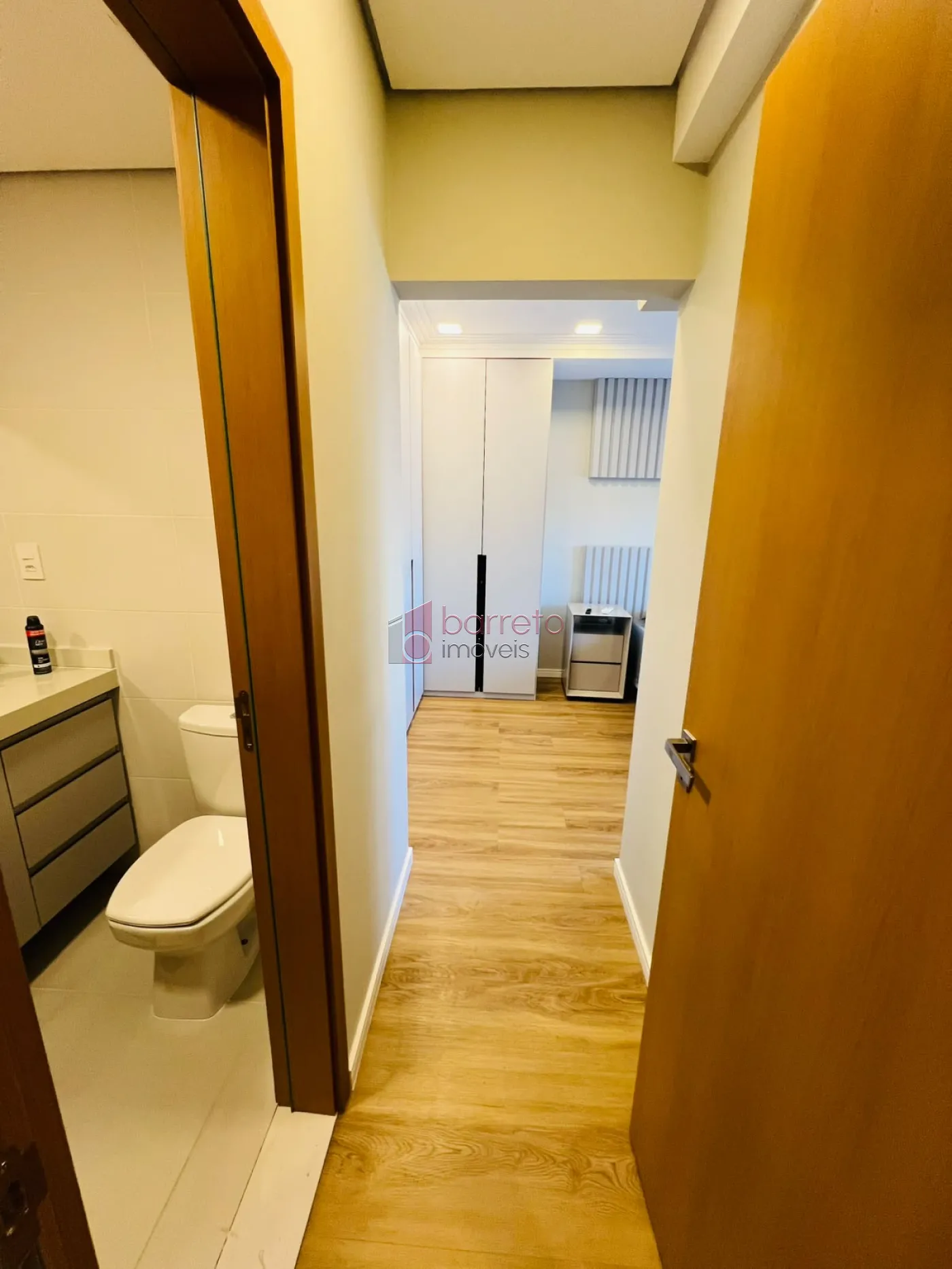 APARTAMENTO MOBILIADO PARA LOCAÇÃO NO CONDOMÍNIO ODEON – JUNDIAÍ/SP