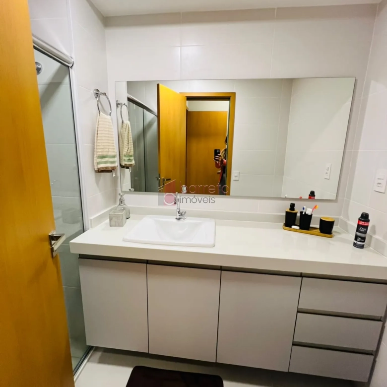 APARTAMENTO MOBILIADO PARA LOCAÇÃO NO CONDOMÍNIO ODEON – JUNDIAÍ/SP
