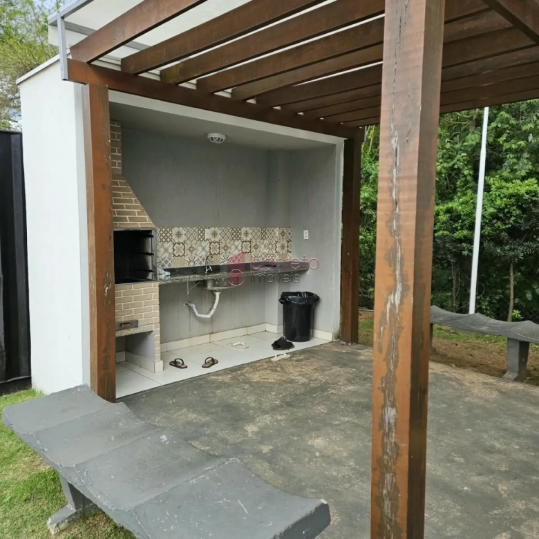 APARTAMENTO SEMI MOBILIADO PARA LOCAÇÃO NO CONDOMÍNIO TULIPAS GARDEN RESIDENCE – JUNDIAÍ/SP
