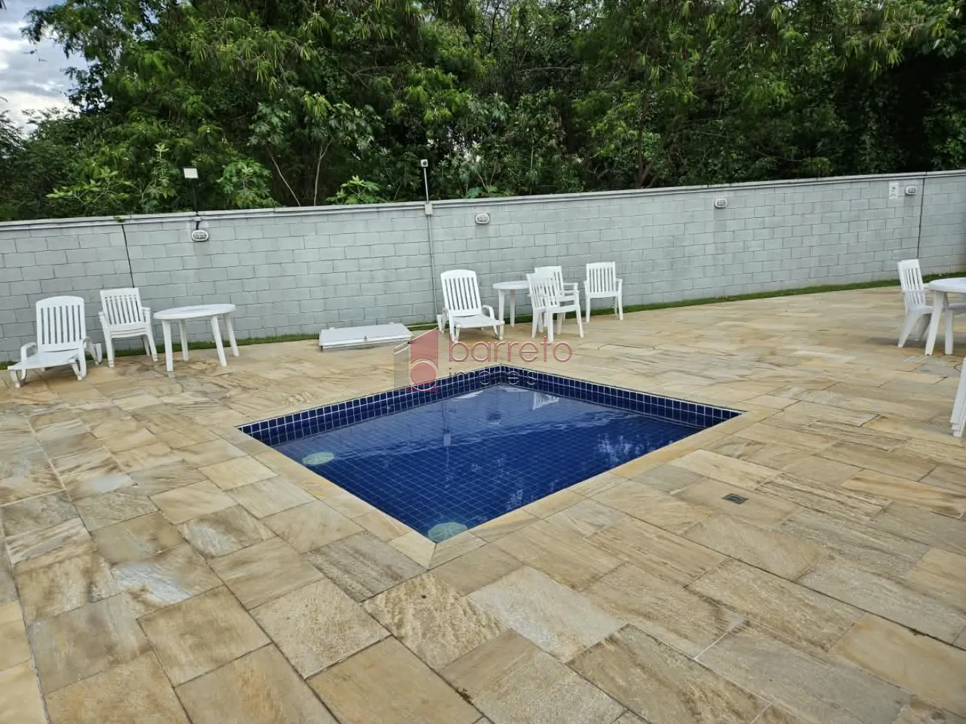 APARTAMENTO SEMI MOBILIADO PARA LOCAÇÃO NO CONDOMÍNIO TULIPAS GARDEN RESIDENCE – JUNDIAÍ/SP