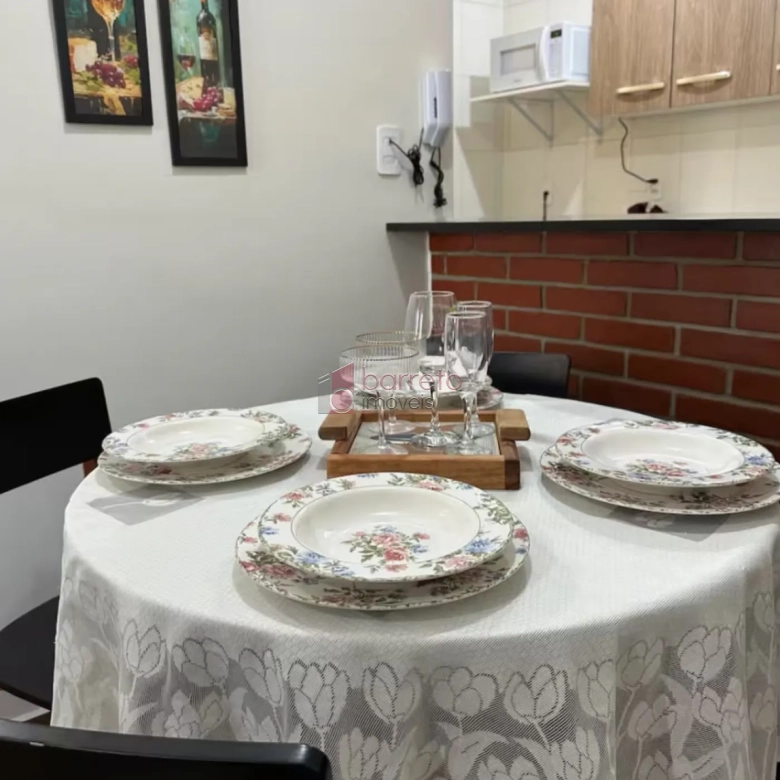 APARTAMENTO SEMI MOBILIADO PARA LOCAÇÃO NO CONDOMÍNIO TULIPAS GARDEN RESIDENCE – JUNDIAÍ/SP