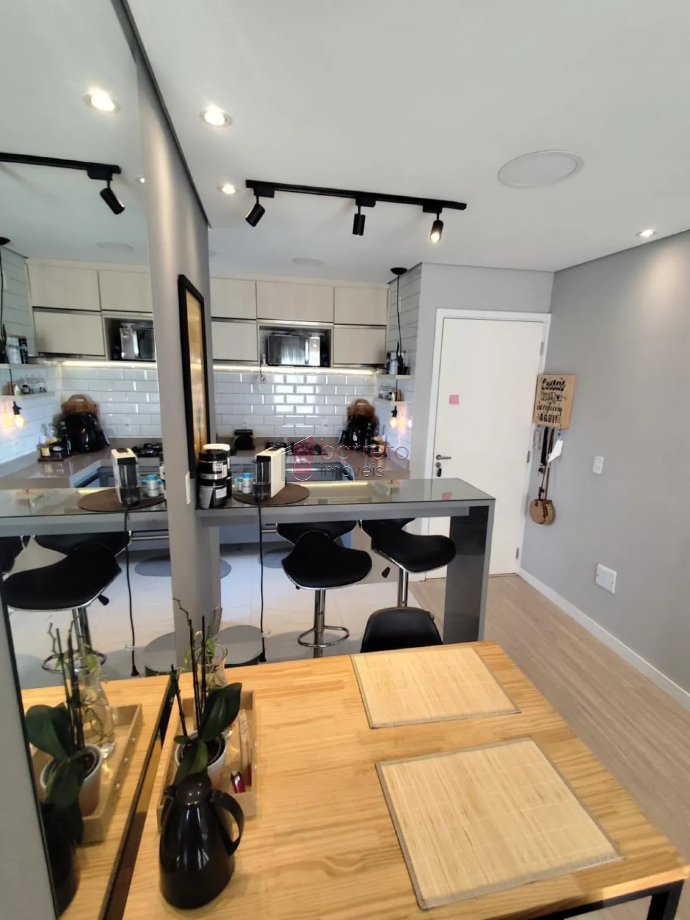 APARTAMENTO À VENDA NO CONDOMÍNIO TULIPAS GARDEN RESIDENCE EM JUNDIAÍ/SP