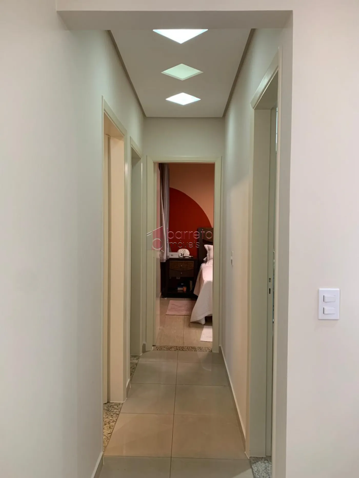 APARTAMENTO À VENDA PORTEIRA FECHADA NO CONDOMÍNIO CITTA DI ROMA – BAIRRO DO RETIRO – JUNDIAÍ/SP