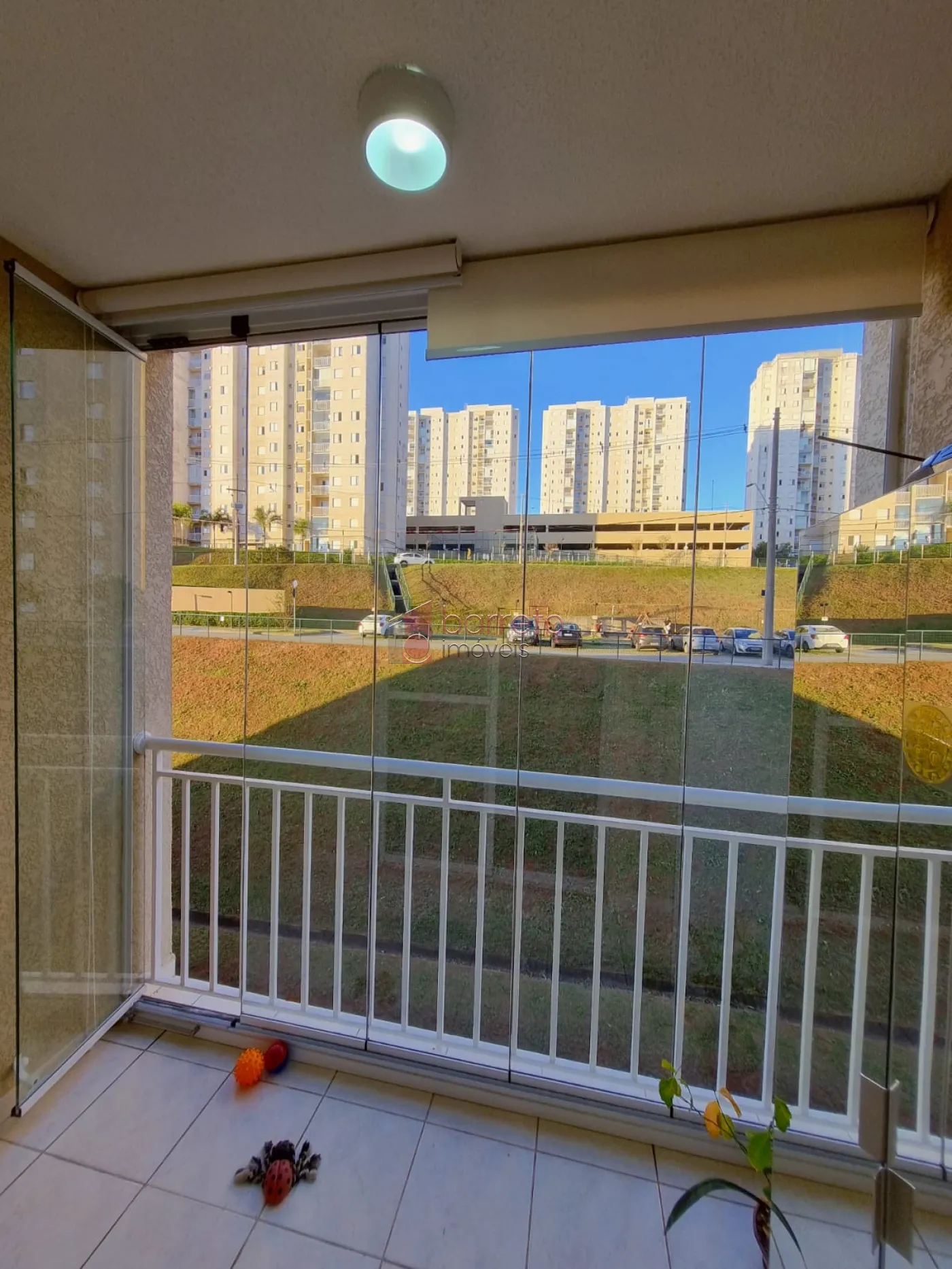 APARTAMENTO À VENDA NO CONDOMÍNIO VISTA PARK EM JUNDIAÍ/SP