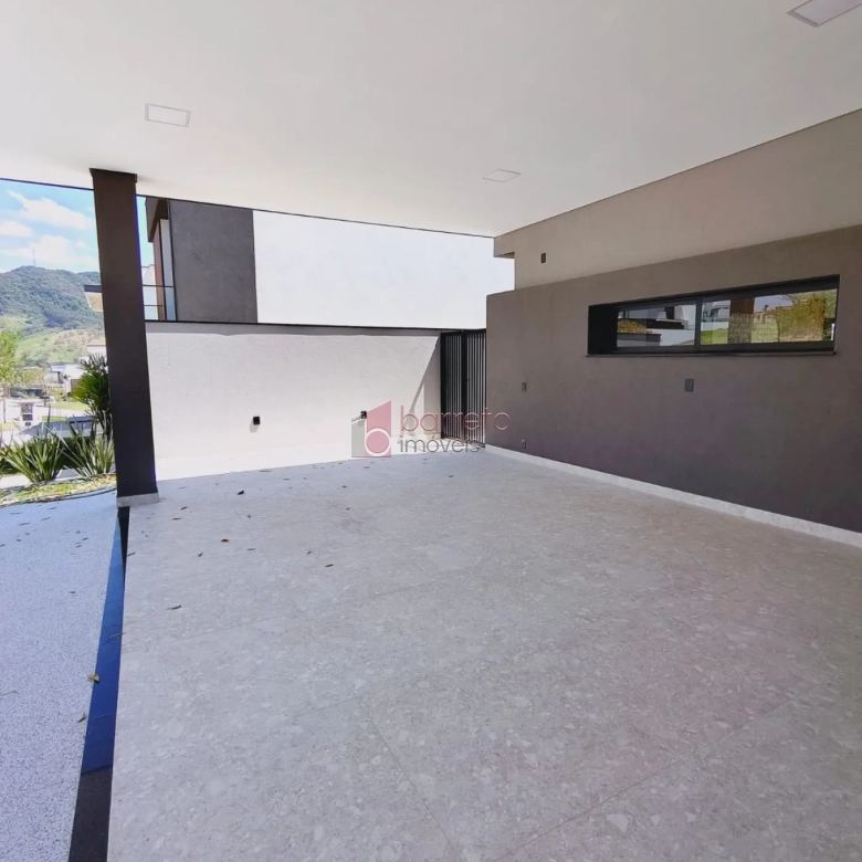 CASA À VENDA NO CONDOMÍNIO ALPHAVILLE 1 EM JUNDIAÍ/SP