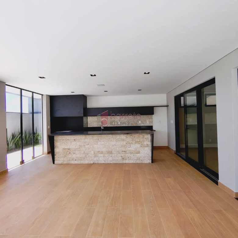 CASA À VENDA NO CONDOMÍNIO ALPHAVILLE 1 EM JUNDIAÍ/SP