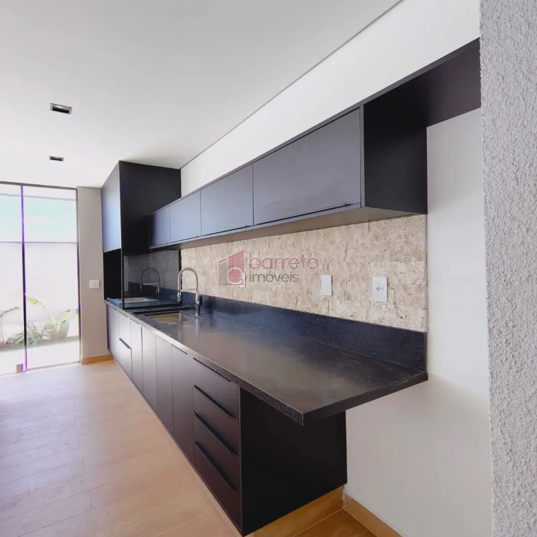 CASA À VENDA NO CONDOMÍNIO ALPHAVILLE 1 EM JUNDIAÍ/SP