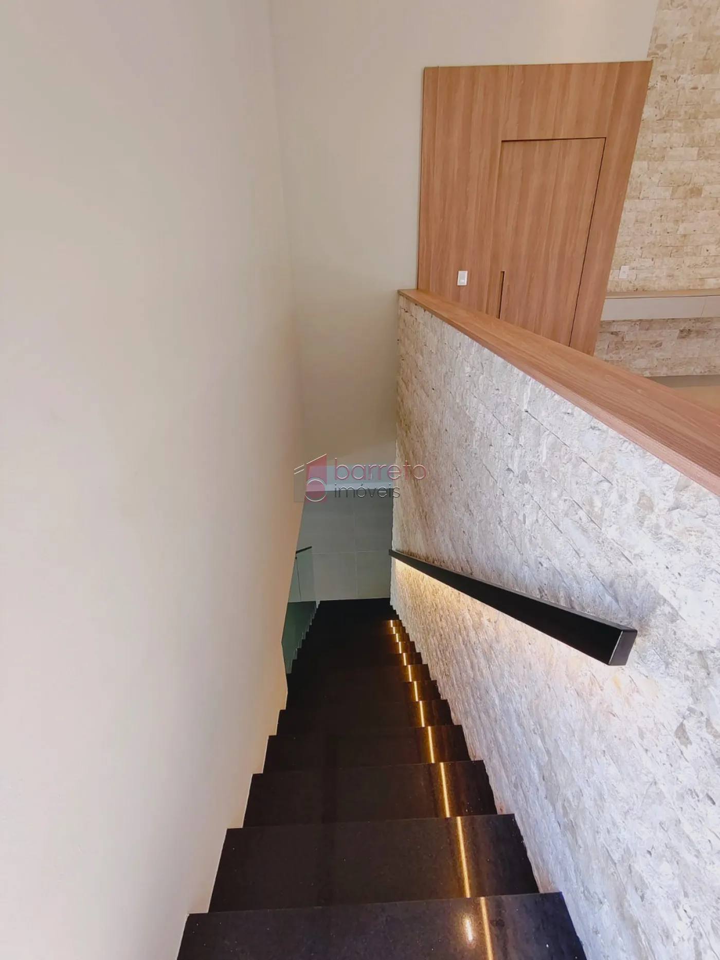 CASA À VENDA NO CONDOMÍNIO ALPHAVILLE 1 EM JUNDIAÍ/SP
