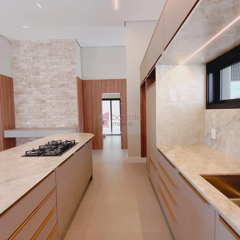 CASA À VENDA NO CONDOMÍNIO ALPHAVILLE 1 EM JUNDIAÍ/SP