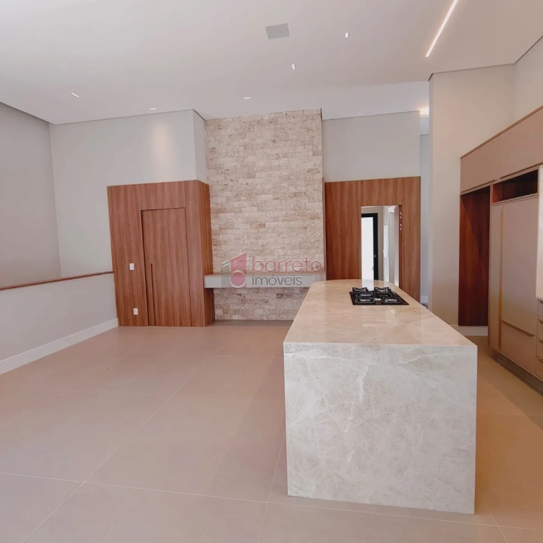 CASA À VENDA NO CONDOMÍNIO ALPHAVILLE 1 EM JUNDIAÍ/SP