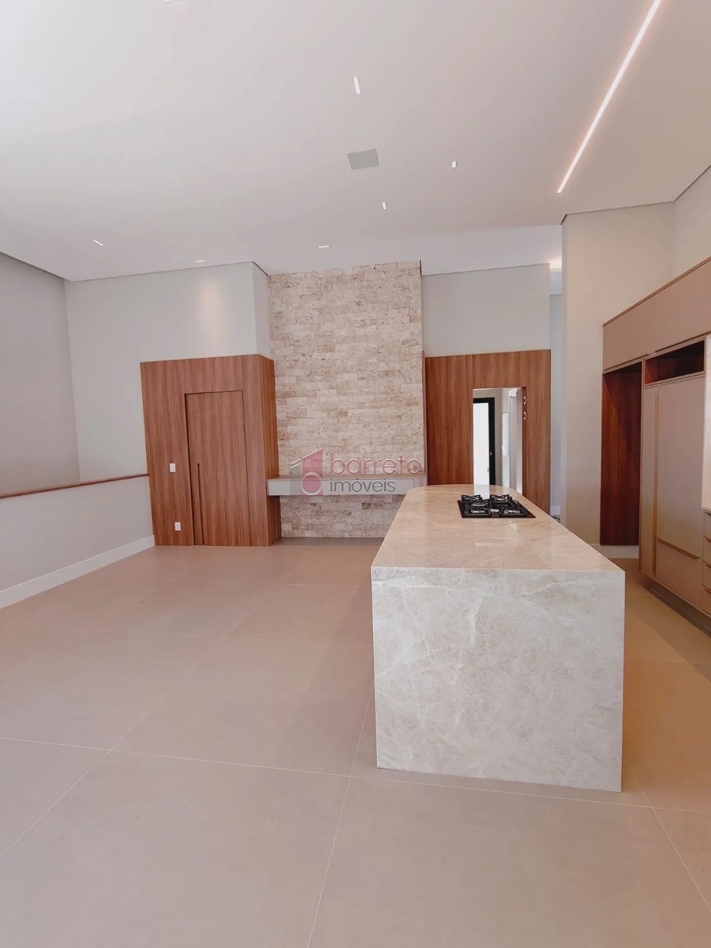 CASA À VENDA NO CONDOMÍNIO ALPHAVILLE 1 EM JUNDIAÍ/SP