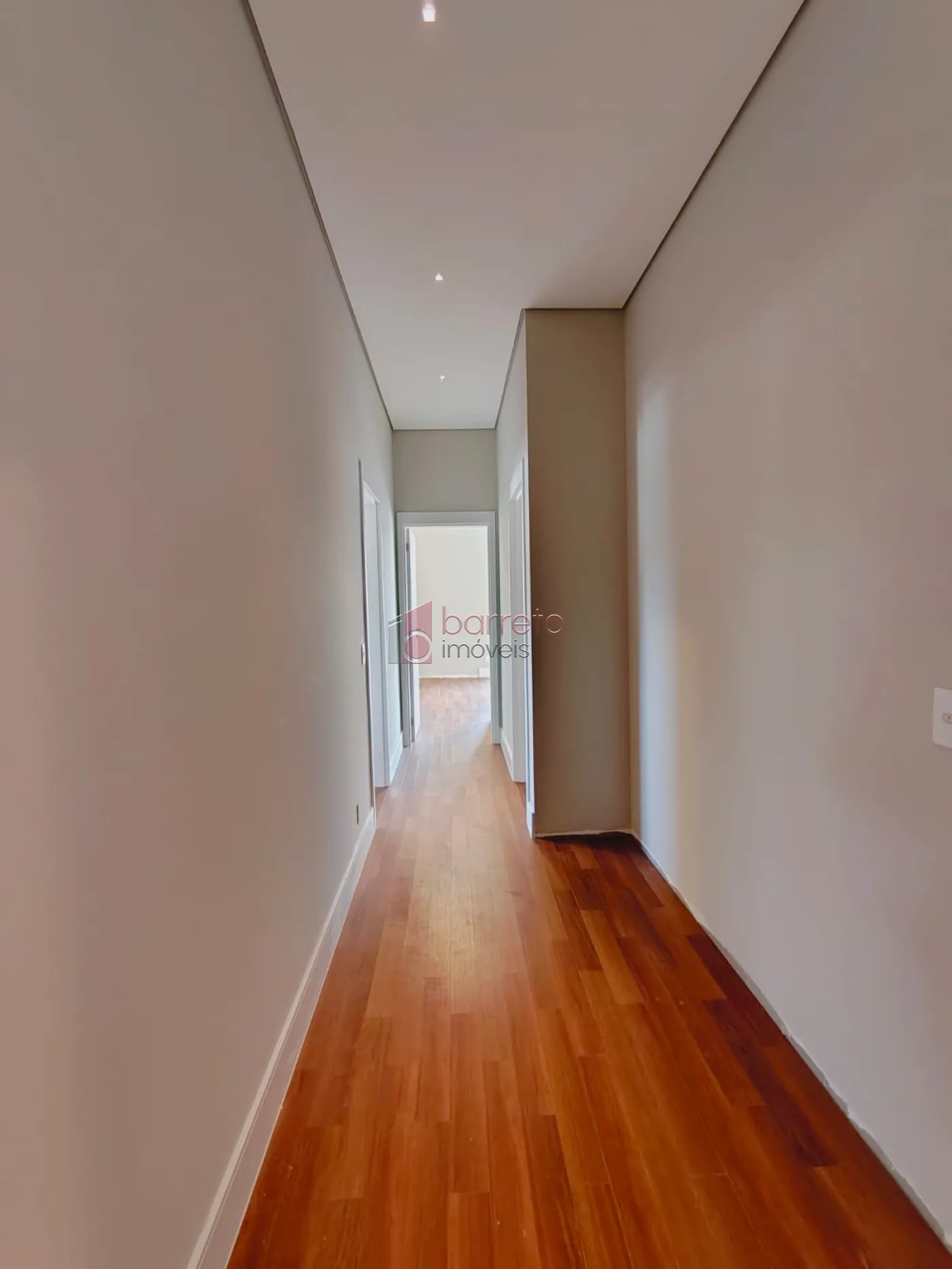 CASA À VENDA NO CONDOMÍNIO ALPHAVILLE 1 EM JUNDIAÍ/SP