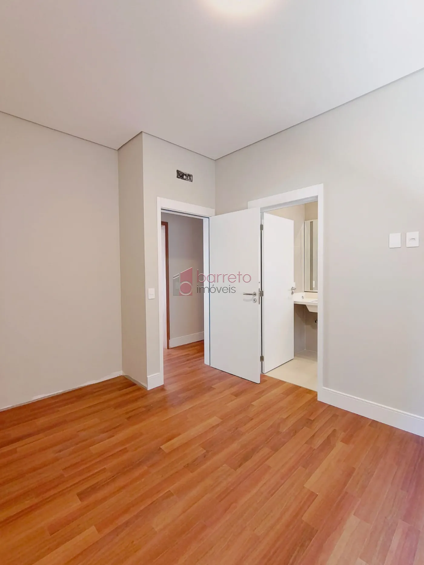 CASA À VENDA NO CONDOMÍNIO ALPHAVILLE 1 EM JUNDIAÍ/SP