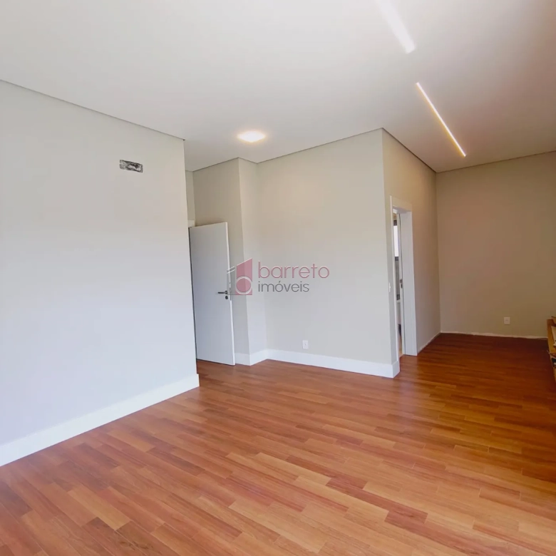 CASA À VENDA NO CONDOMÍNIO ALPHAVILLE 1 EM JUNDIAÍ/SP