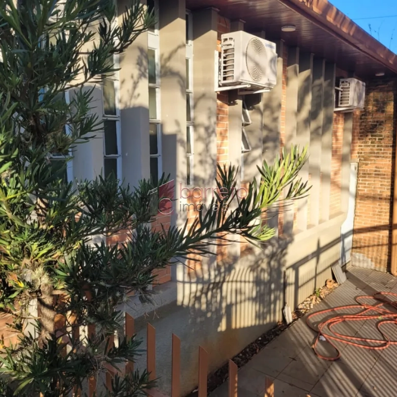 CASA COMERCIAL DISPONÍVEL PARA VENDA NO CENTRO DE JUNDIAÍ- SP
