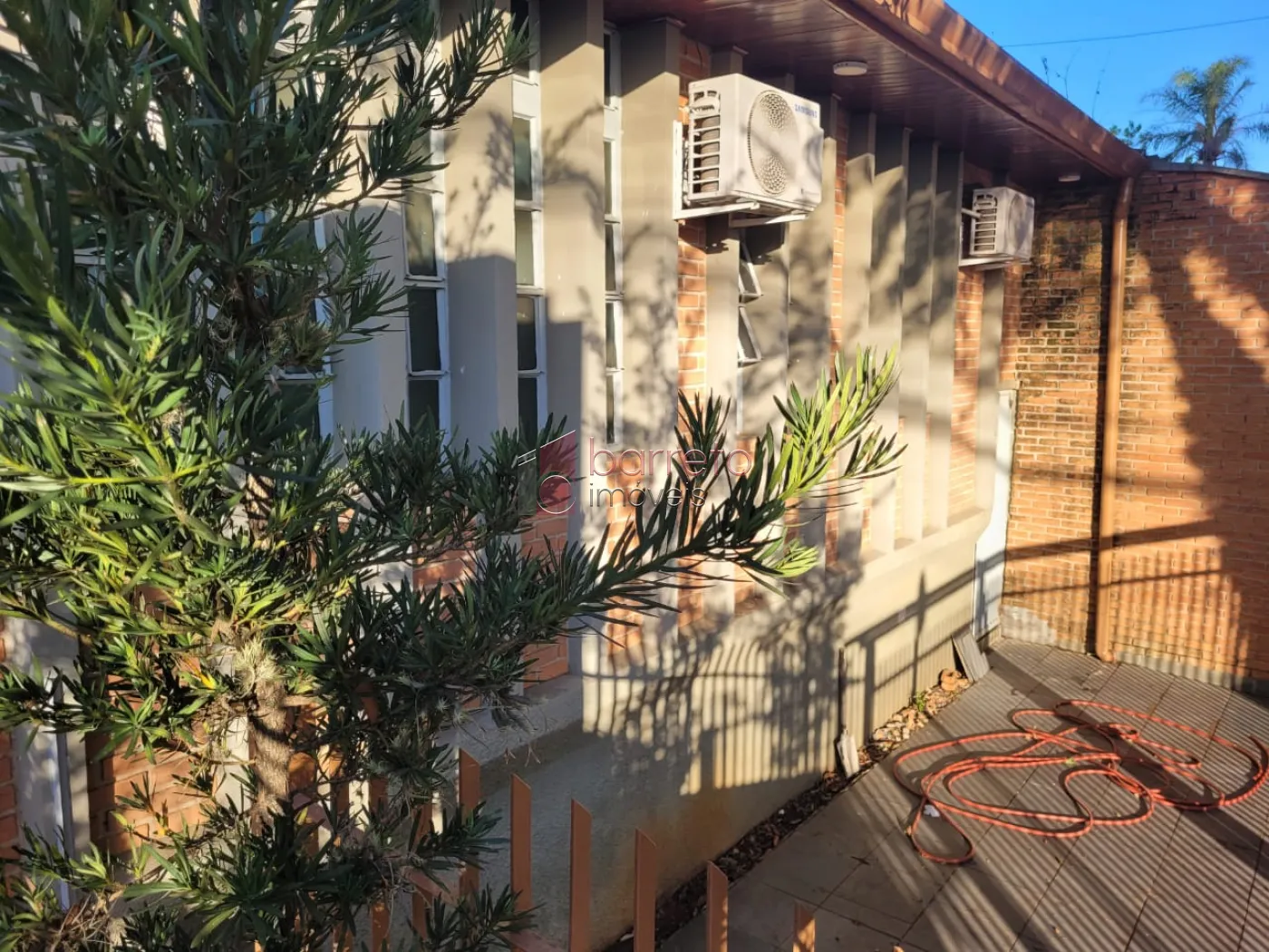 CASA COMERCIAL DISPONÍVEL PARA VENDA NO CENTRO DE JUNDIAÍ- SP