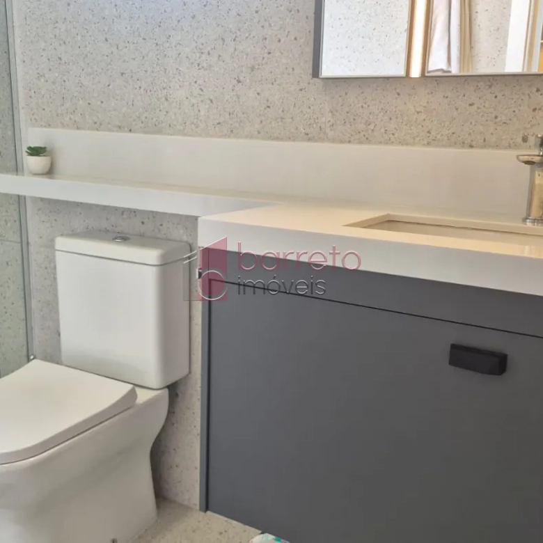 CASA COM 04 SUÍTES À VENDA NO CONDOMÍNIO TERRAS DO CAXAMBÚ EM JUNDIAÍ/SP