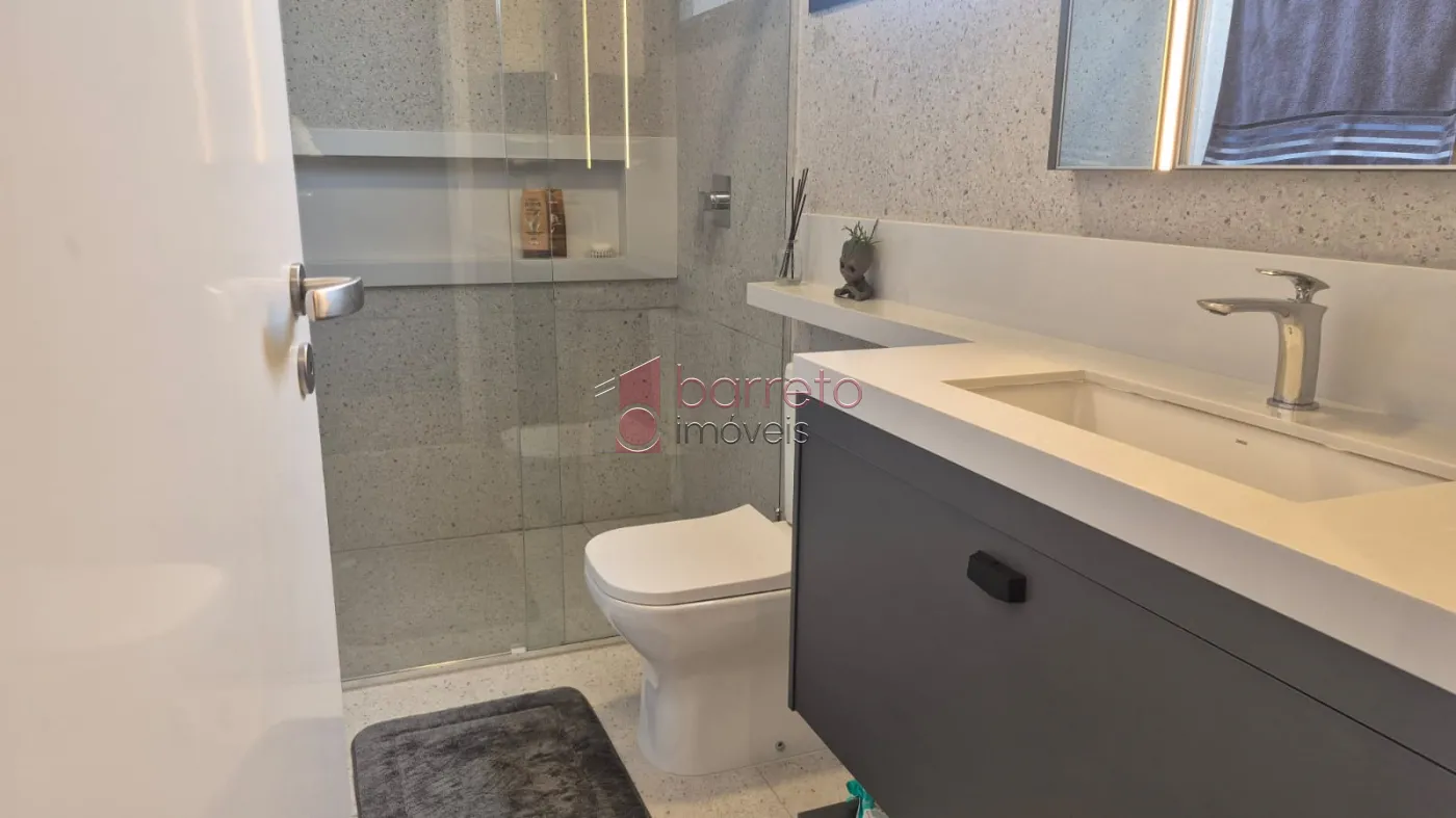 CASA COM 04 SUÍTES À VENDA NO CONDOMÍNIO TERRAS DO CAXAMBÚ EM JUNDIAÍ/SP