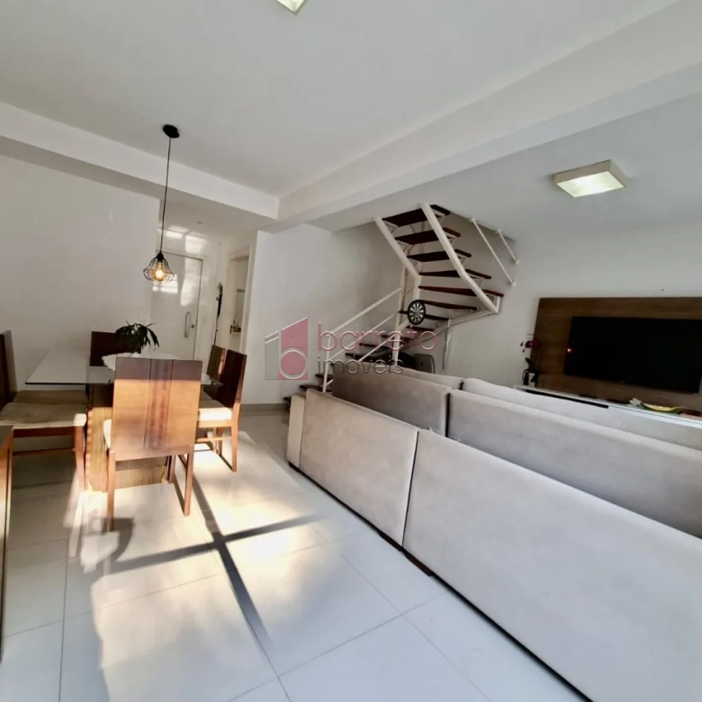 CASA À VENDO NO CONDOMÍNIO VINTAGE NO BAIRRO ENGORDADOURO – JUNDIAÍ/SP