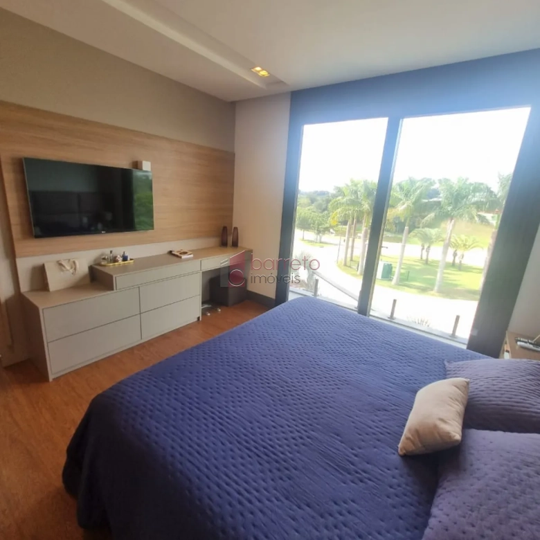 CASA À VENDA – 03 QUARTOS – CONDOMÍNIO BRISAS DO LAGO – JUNDIAÍ/SP