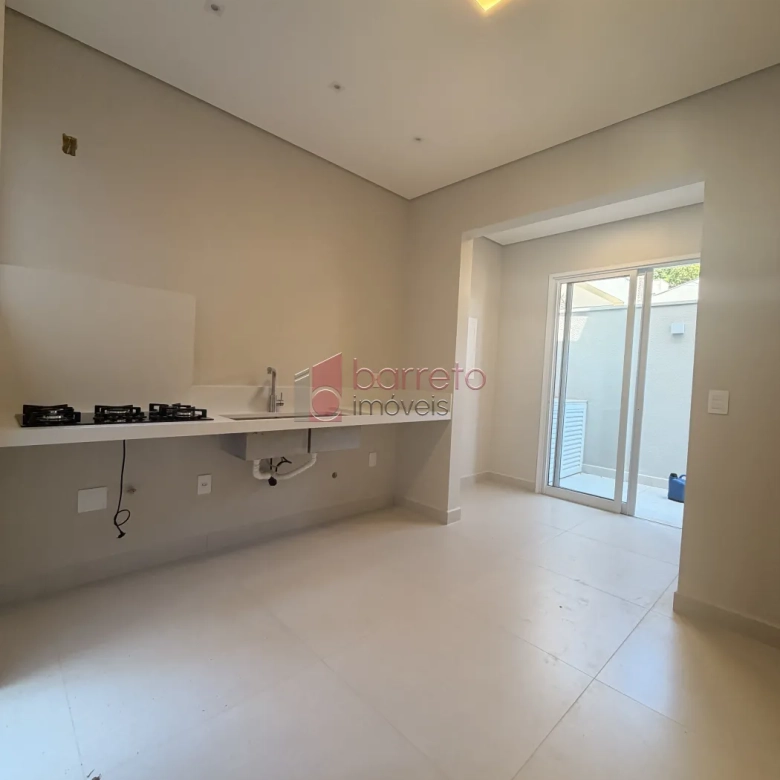 CASA À VENDA – 03 QUARTOS – CONDOMÍNIO VILLA VERDE – JUNDIAÍ/SP