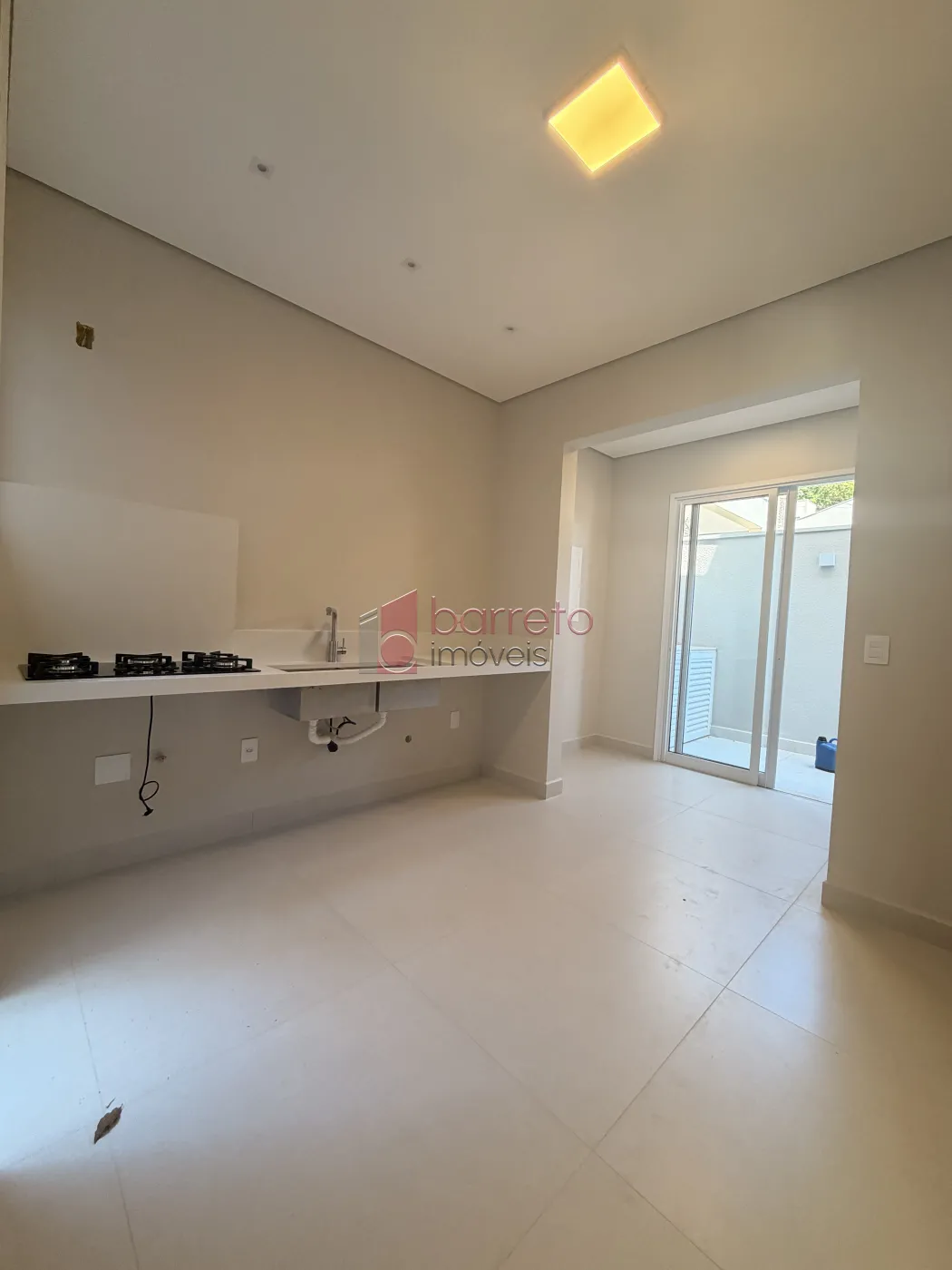 CASA À VENDA – 03 QUARTOS – CONDOMÍNIO VILLA VERDE – JUNDIAÍ/SP