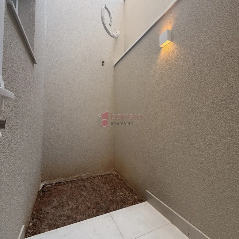 CASA À VENDA – 03 QUARTOS – CONDOMÍNIO VILLA VERDE – JUNDIAÍ/SP