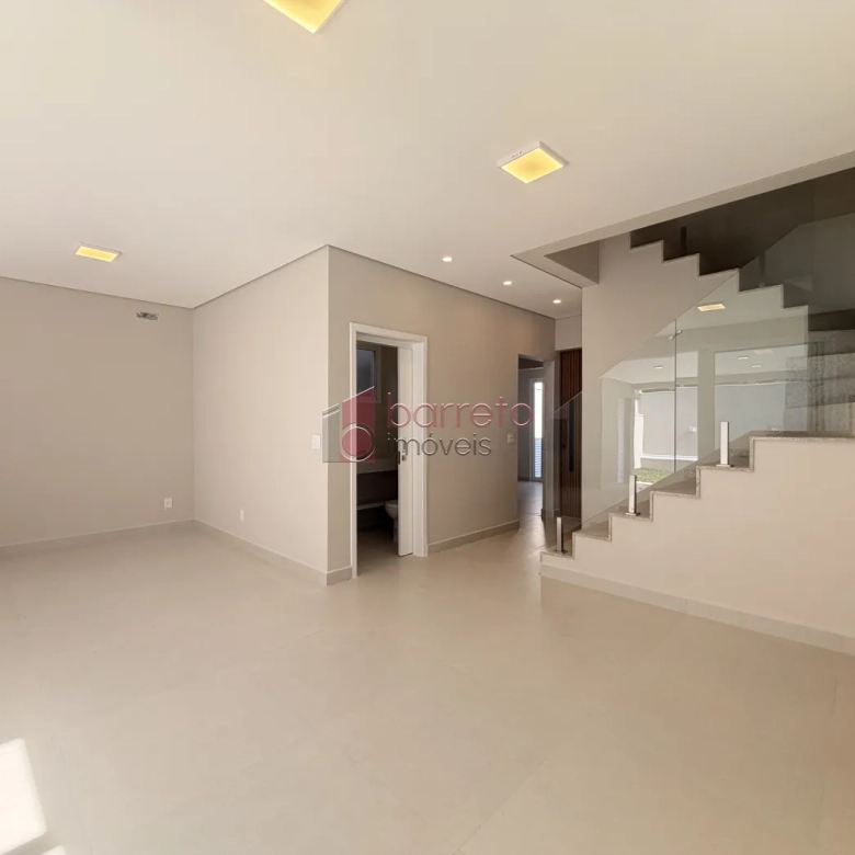 CASA À VENDA – 03 QUARTOS – CONDOMÍNIO VILLA VERDE – JUNDIAÍ/SP